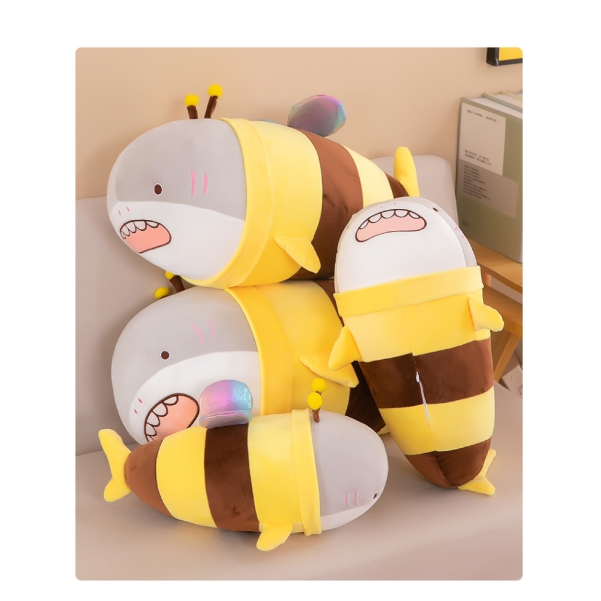 Παιδικό Λούτρινο Kαρχαριάκι - Μέλισσα 36cm 28303 - Image 2