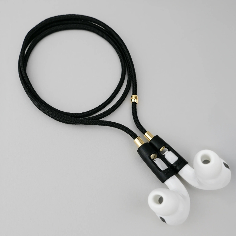 Tapper Nylon Strap for AirPods and AirPods Pro (all generations) Black Nylon / 18K Gold 1131