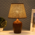 Eπιτραπέζιο Διακοσμητικό Φωτιστικό Με Αμπαζούρ Και Όψη Ξύλου - Image 3