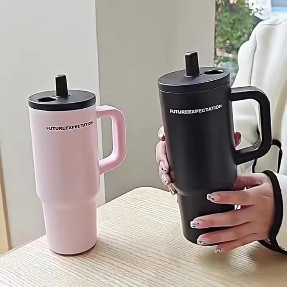 Mπουκάλι Θερμός Από Ανοξείδωτο Ατσάλι 710ml Με Λαβή Και Καλαμάκι - Image 7