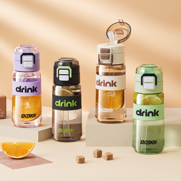 Παγούρι Πλαστικό 900ml Με Καλαμάκι Y257-9813