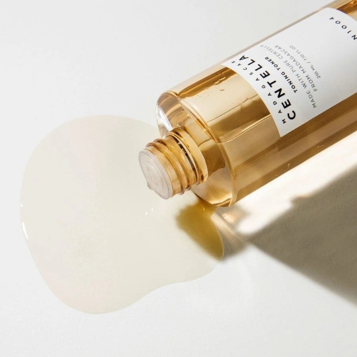 SKIN1004 Madagascar Centella Toning Toner 210m - Image 4