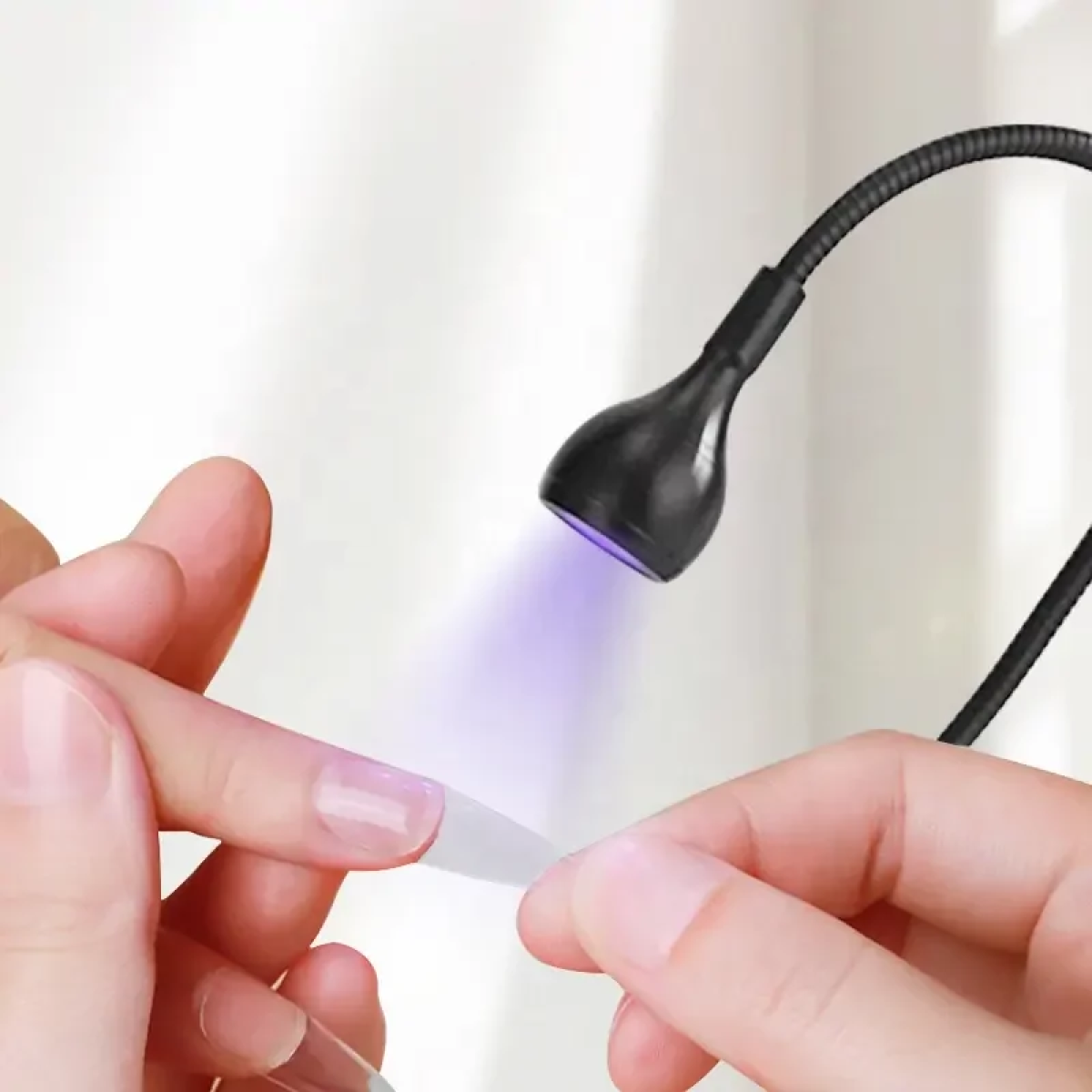 Λάμπα Πολυμερισμού Νυχιών UV/LED 3W Με USB Και Βάση Clip - Image 6