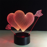 Επιτραπέζιο Φωτιστικό LED 3D Illusion Με 7 Χρώματα - Καρδιές με Βέλος