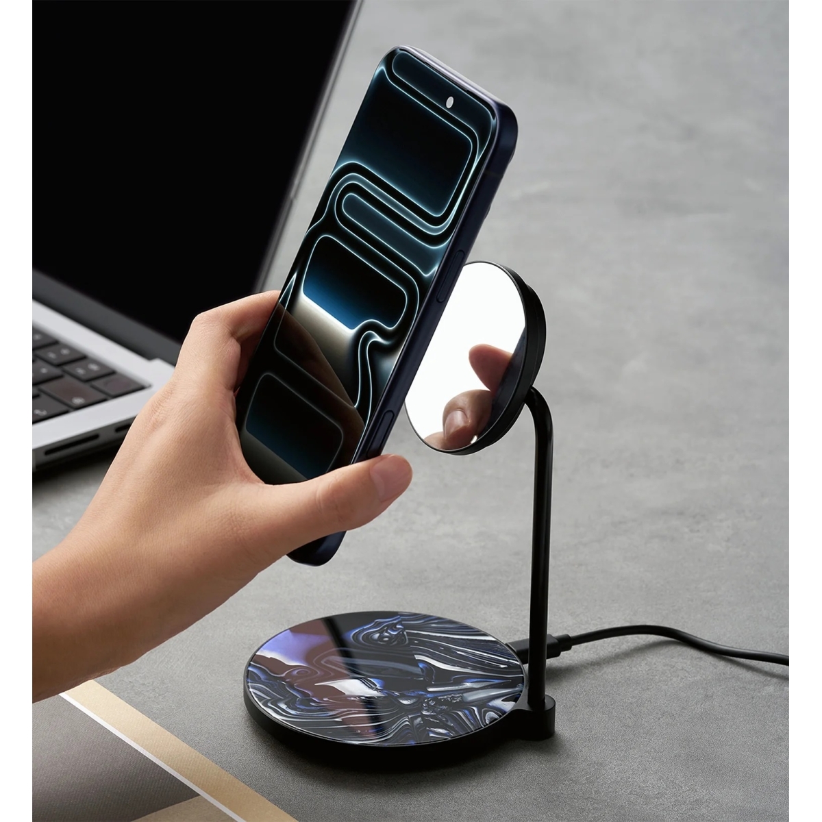 MATERIK 2-in-1 MagSafe Wireless Charger Black Pearl MP-WC-BP - Image 4