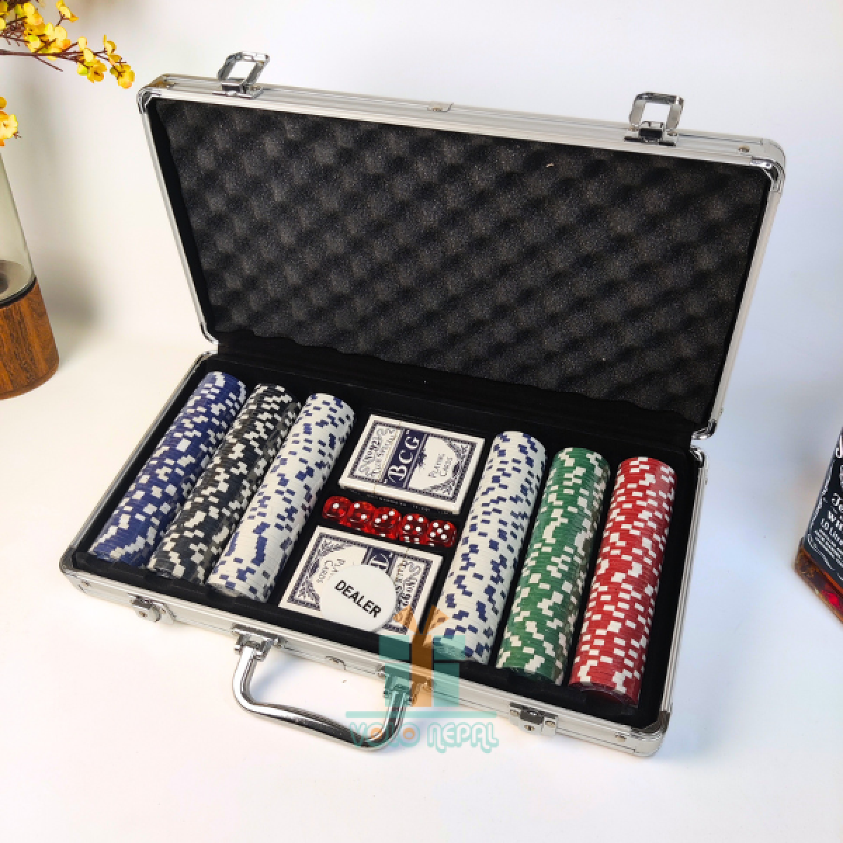 Σετ Poker 300 Μάρκες σε Μεταλλική Βαλίτσα Αλουμινίου - Image 5