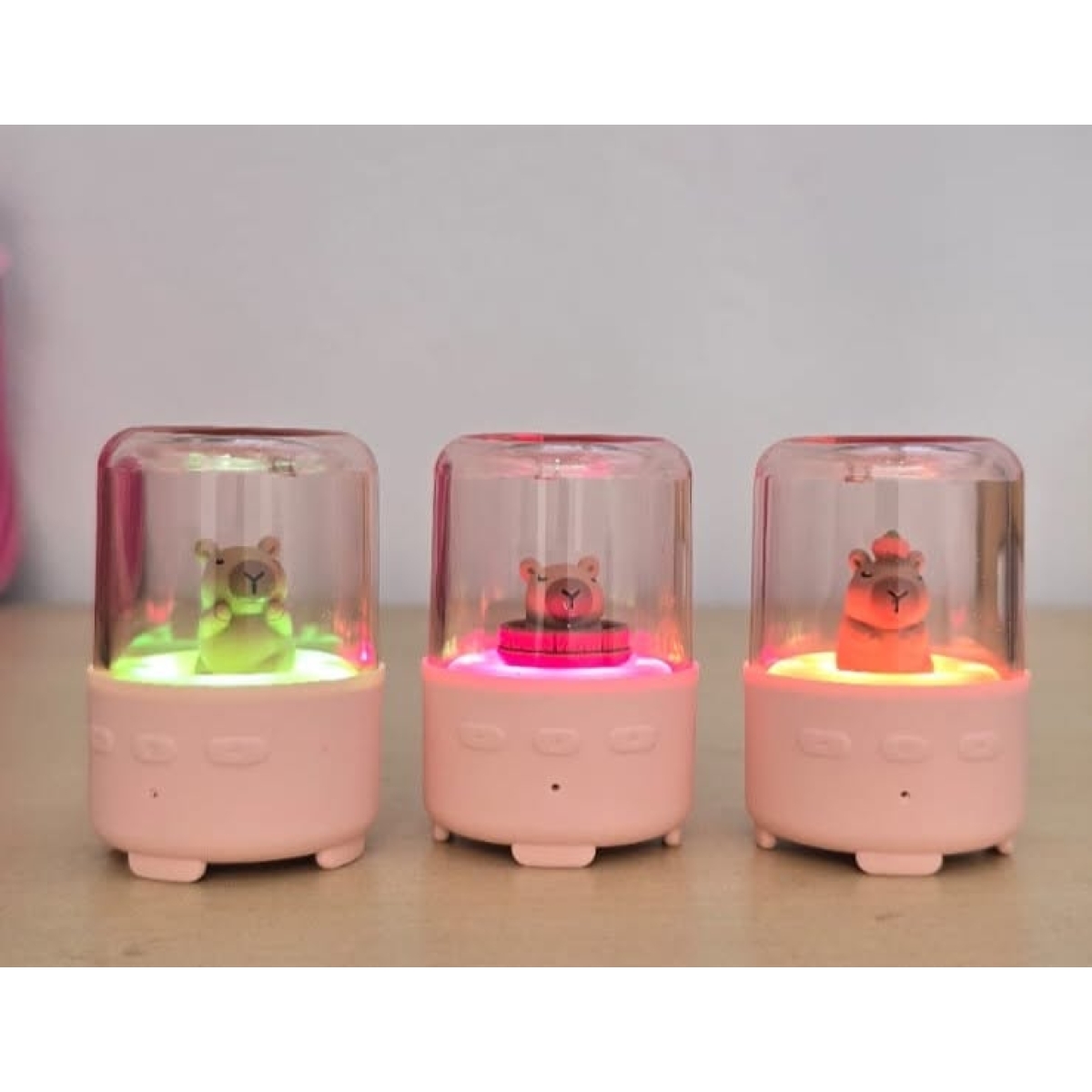 Mini Bluetooth Ηχείο Kawaii με USB, LED Φωτισμό & Σχέδιο Καπιμπάρα T-251 - Image 3