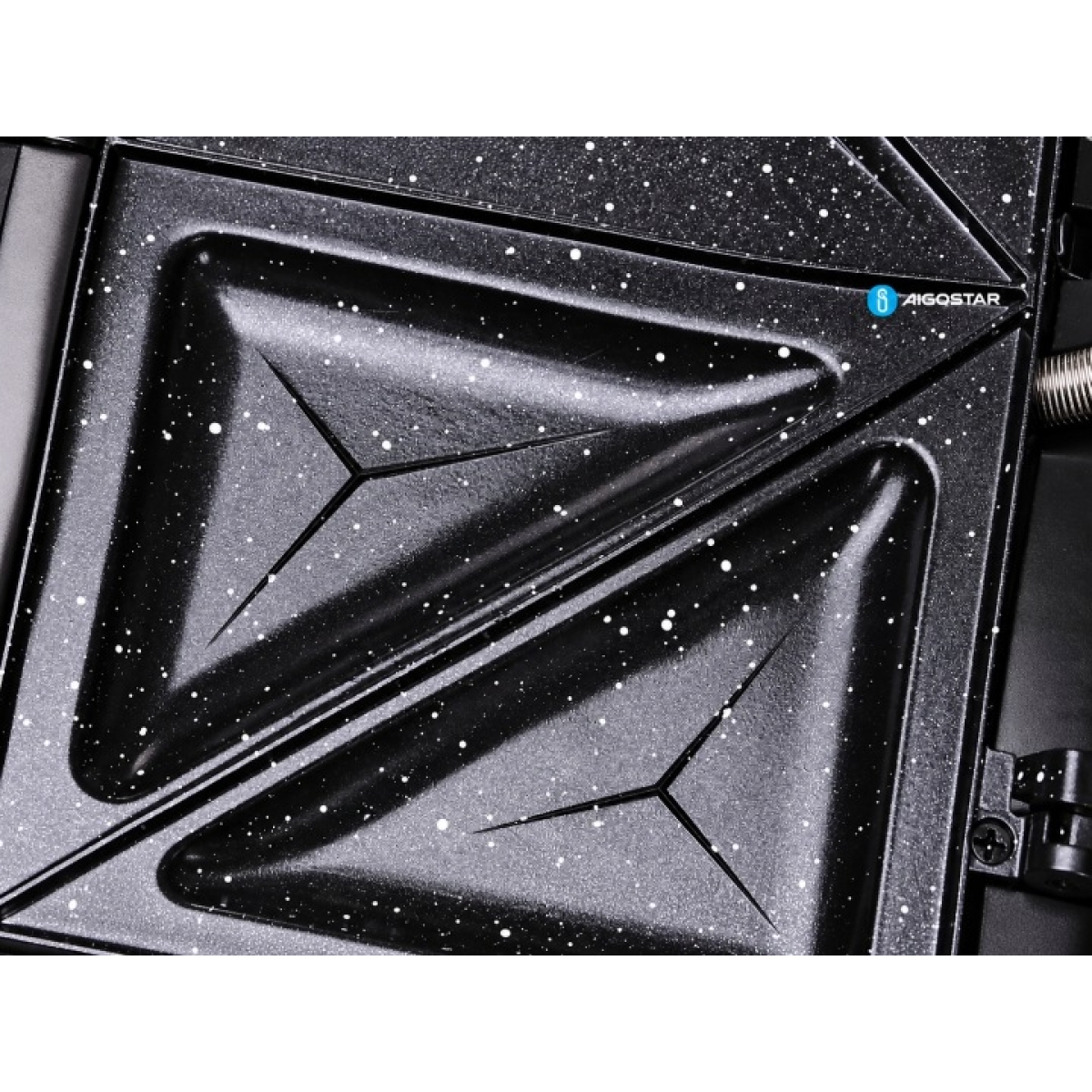 Τοστιέρα 750W με Αντικολλητικές Πλάκες Aigostar - Image 8
