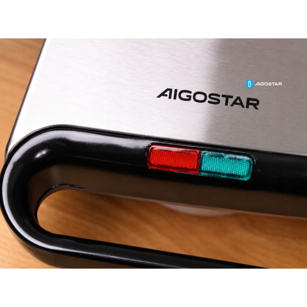 Τοστιέρα 750W με Αντικολλητικές Πλάκες Aigostar - Image 4